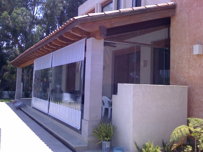 Toldo caída vertical economico