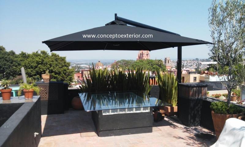 Sombrilla Cozumel 3.5x3.5m armazon negro, lona negra